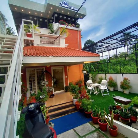 Adams Cottage Kochi Exteriör bild